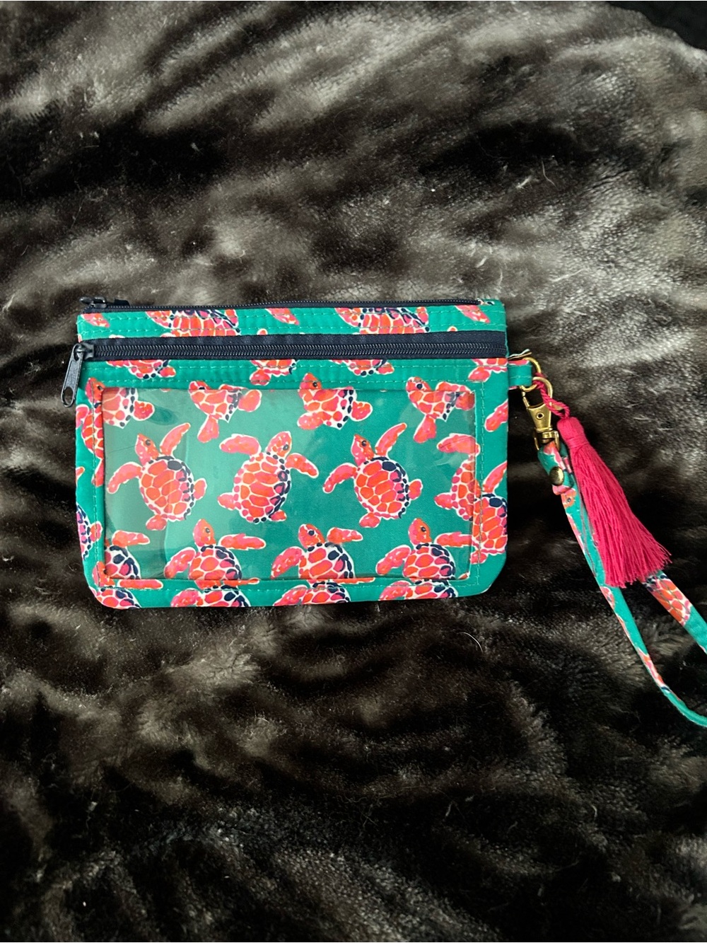 Simply Southern Green Sea Turtle Print Wristlet Wallet with Tassel